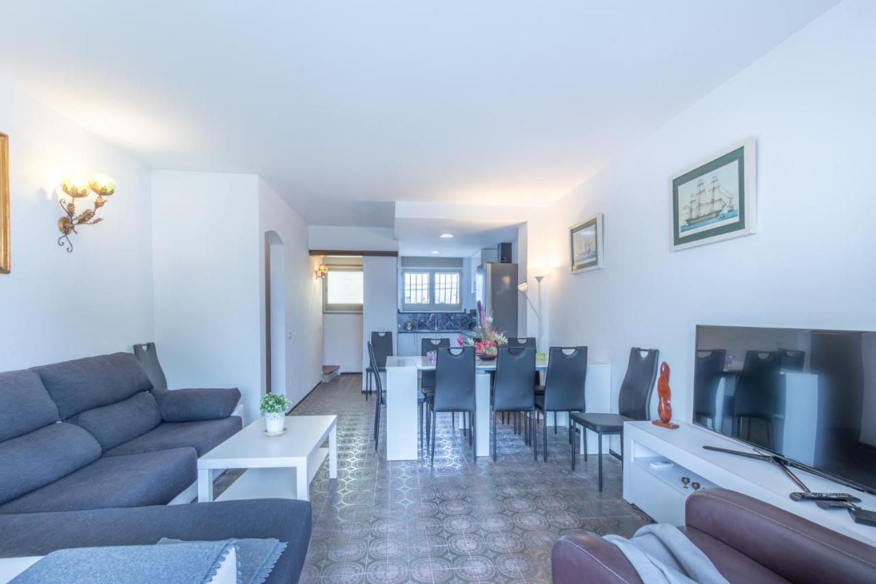 Holiday home Goldhome - Port Petit - Casa 4 Habitaciones, Amarre, Wifi, Aire Acondicionado *